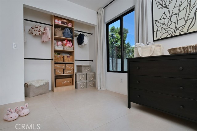 4 Bed Home for Sale in Valley Village, California
