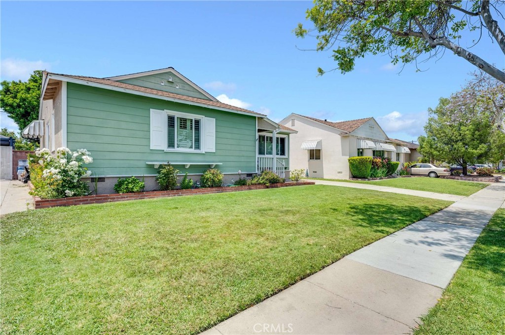 4713 Maybank Avenue, Lakewood, CA 90712