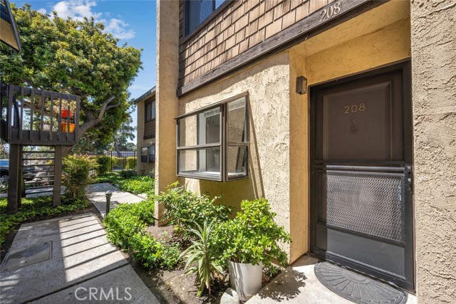 Detail Gallery Image 14 of 52 For 12750 Centralia St #208,  Lakewood,  CA 90715 - 2 Beds | 1/1 Baths