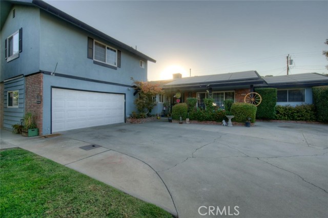 918 S Sunnyside Avenue, Fresno CA: https://media.crmls.org/medias/ea35be47-c370-4516-87f3-8903f5f81d5b.jpg