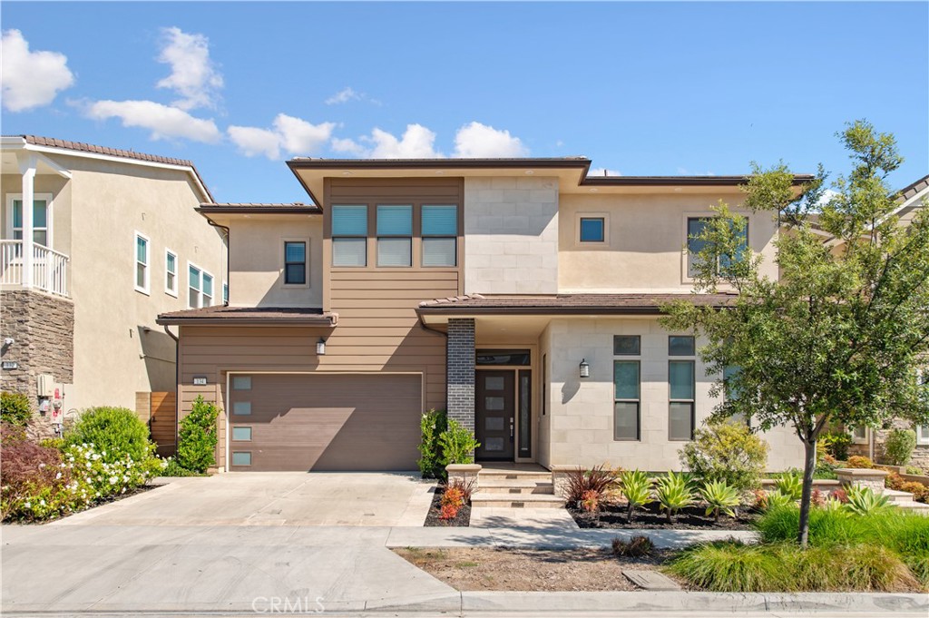 MLS #OC26151470 image #1