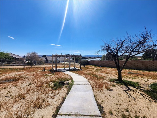 Detail Gallery Image 39 of 48 For 26755 Red Coach Ln, Helendale,  CA 92342 - 4 Beds | 2 Baths