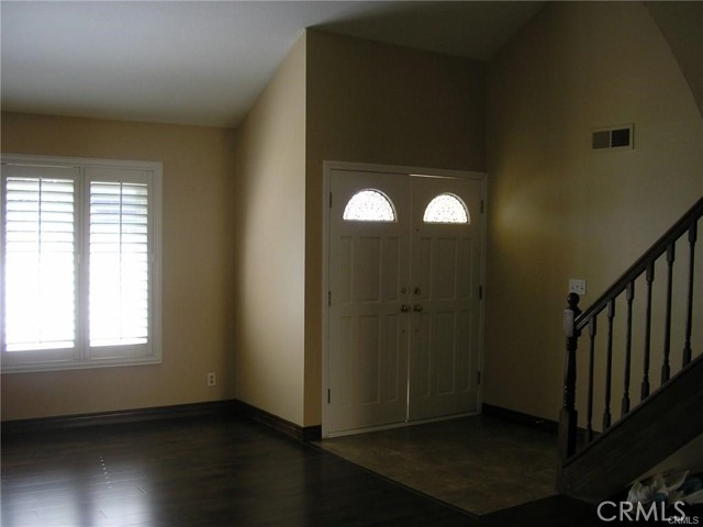 Detail Gallery Image 7 of 14 For 24891 Costeau St, Laguna Hills,  CA 92653 - 4 Beds | 2/1 Baths