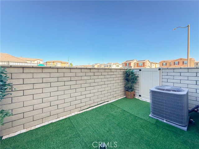 Detail Gallery Image 21 of 26 For 16188 Alamo Ct, Chino,  CA 91708 - 3 Beds | 2/1 Baths