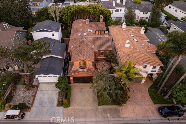 Detail Gallery Image 64 of 64 For 2516 Walnut Ave, Manhattan Beach,  CA 90266 - 5 Beds | 5/1 Baths