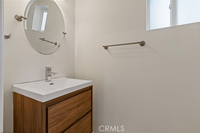 Detail Gallery Image 18 of 62 For 10215 Casaba, Chatsworth,  CA 91311 - 5 Beds | 3/1 Baths