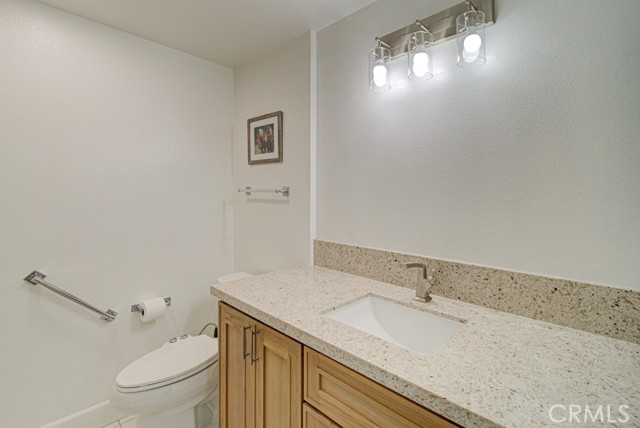 122 Via Estrada, Laguna Woods CA: https://media.crmls.org/medias/ea3a4ecd-8c2b-475b-b8ec-b30a01b36719.jpg