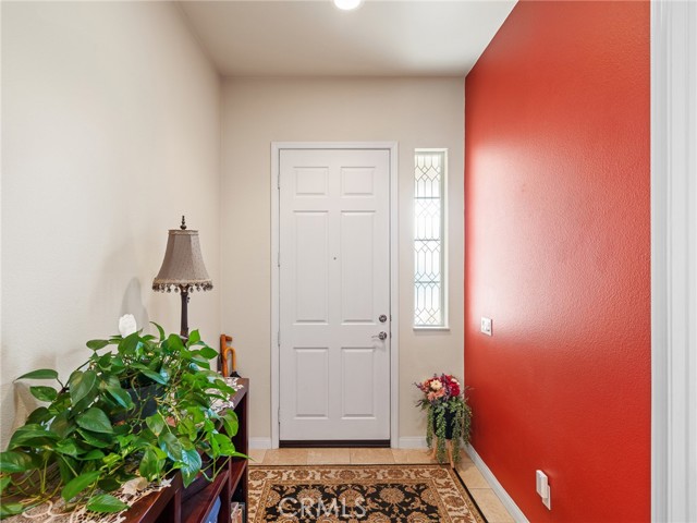 Detail Gallery Image 4 of 46 For 19330 Galloping Hill, Apple Valley,  CA 92308 - 2 Beds | 2 Baths