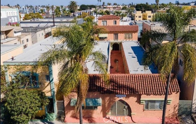 234 Lime Avenue, Long Beach CA: https://media.crmls.org/medias/ea3b7efb-3749-45cb-b426-29d7d007eee2.jpg