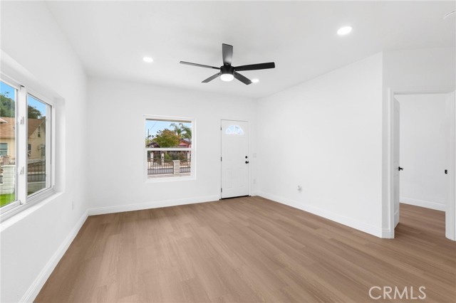 Detail Gallery Image 6 of 37 For 3882 Taft St, Riverside,  CA 92503 - 3 Beds | 2 Baths
