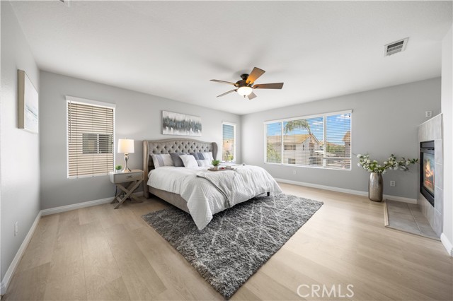 12337 Columbia Lane, Eastvale CA: https://media.crmls.org/medias/ea3d1ed6-9ed1-4327-8f78-914e49e0afd0.jpg