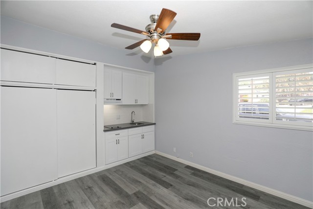 Detail Gallery Image 6 of 14 For 5302 Carley #B,  Whittier,  CA 90601 - 1 Beds | 1 Baths