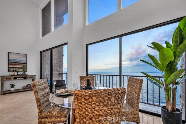 Detail Gallery Image 16 of 55 For 727 Esplanade #405,  Redondo Beach,  CA 90277 - 2 Beds | 2/1 Baths