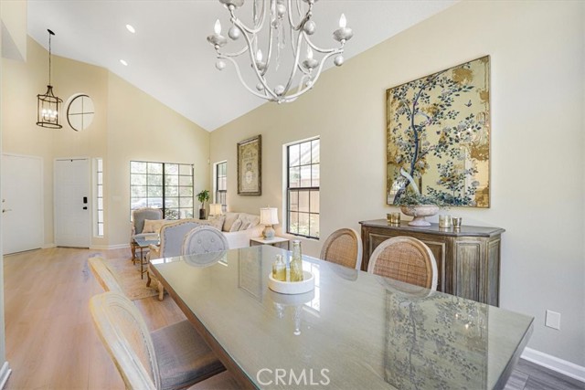 3931 Cottonwood Grove Trail, Calabasas CA: https://media.crmls.org/medias/ea400aa2-f3ff-48b4-b882-12345a852bb4.jpg