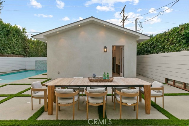 Detail Gallery Image 34 of 49 For 4532 Katherine, Sherman Oaks,  CA 91423 - 6 Beds | 6/1 Baths