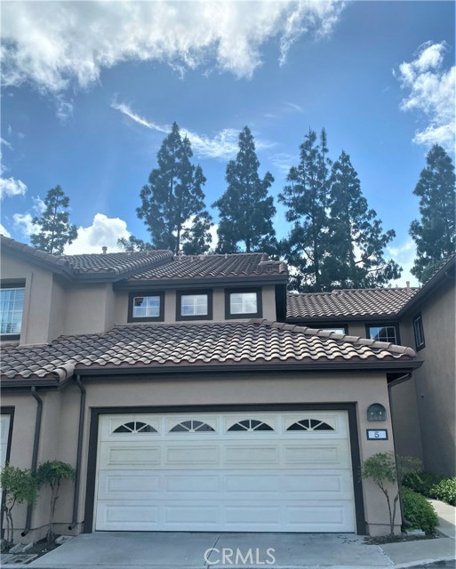MLS# OC23076593
