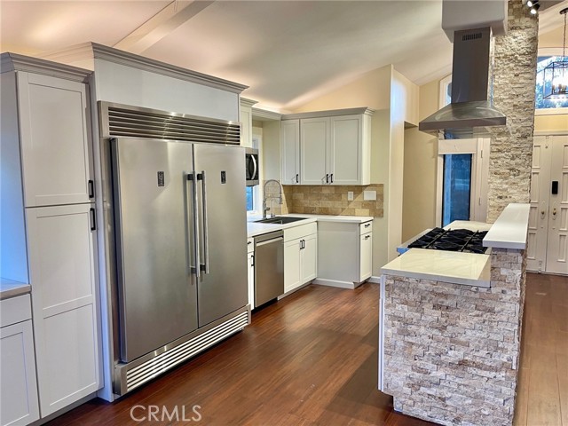 Detail Gallery Image 6 of 12 For 38194 Oaktree Loop, Murrieta,  CA 92562 - 2 Beds | 2/1 Baths