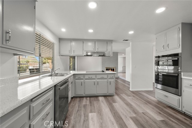 Detail Gallery Image 5 of 40 For 27193 Cornell St, Hemet,  CA 92544 - 3 Beds | 2/1 Baths