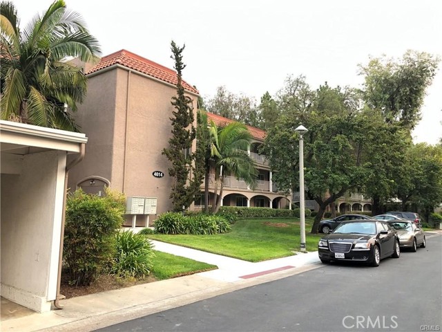 Front Image Thumbnail for CRPW26068598