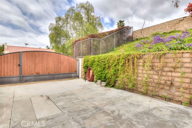 26752 Magdalena Lane, Mission Viejo CA: https://media.crmls.org/medias/ea43ba53-f1fa-49ad-a066-78e80cb99027.jpg