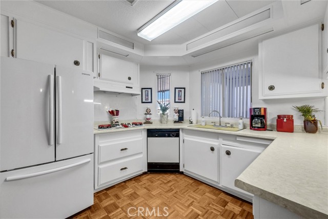 Detail Gallery Image 13 of 29 For 1251 Lugonia Ave #3,  Redlands,  CA 92374 - 2 Beds | 2 Baths