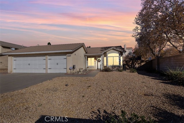 Detail Gallery Image 2 of 31 For 2708 W Buena Vista, Rialto,  CA 92377 - 4 Beds | 2 Baths