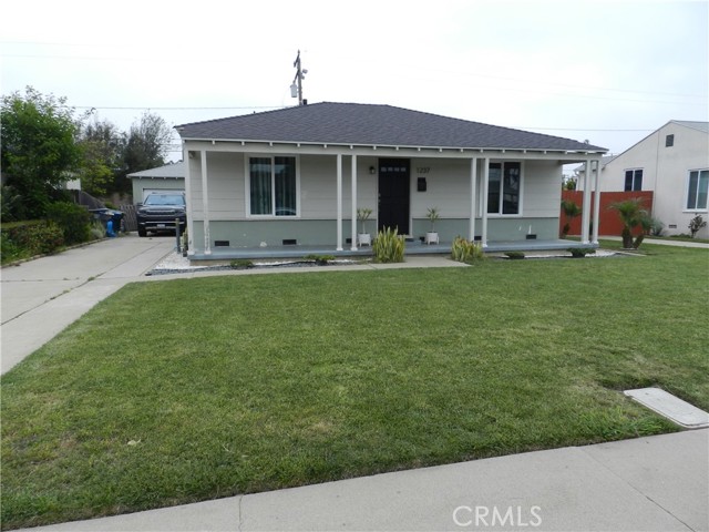 Detail Gallery Image 1 of 17 For 1237 W 160th St, Gardena,  CA 90247 - 3 Beds | 2 Baths