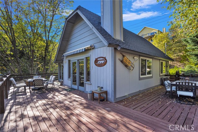 915 Trinity, Lake Arrowhead, CA 92352