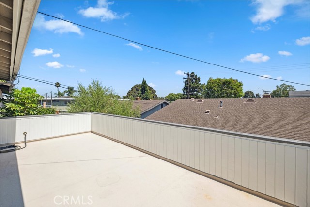 Detail Gallery Image 14 of 23 For 375 Woodland Pl #C,  Costa Mesa,  CA 92627 - 2 Beds | 1 Baths