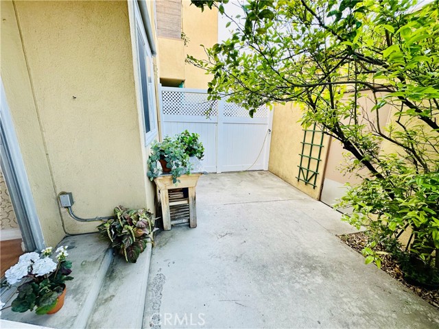 Detail Gallery Image 33 of 43 For 6225 Coldwater Canyon Ave #117,  North Hollywood,  CA 91606 - 2 Beds | 2 Baths