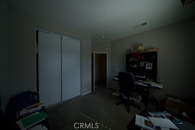 https://media.crmls.org/medias/ea458ce8-bfe2-45ea-9a4c-9d2b389dbb77.jpg?preset=X-Large