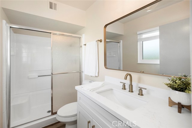 Detail Gallery Image 5 of 26 For 25811 Plum Hollow Dr, Menifee,  CA 92586 - 2 Beds | 2 Baths