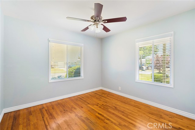 Image 23 of 40 For 5316 Lorelei Avenue