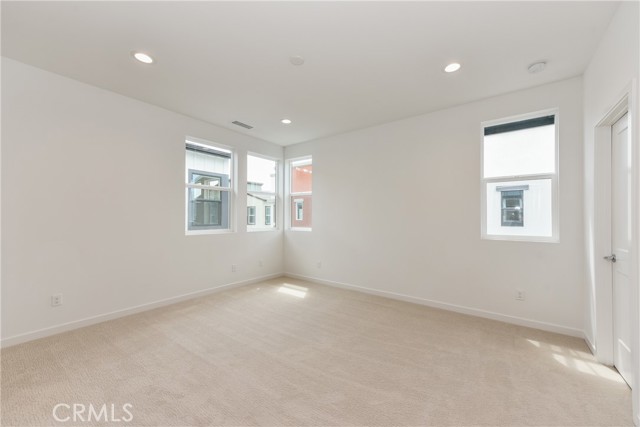 115 Allusion, Irvine CA: https://media.crmls.org/medias/ea46c289-e0f3-4989-bc84-2243932ce162.jpg