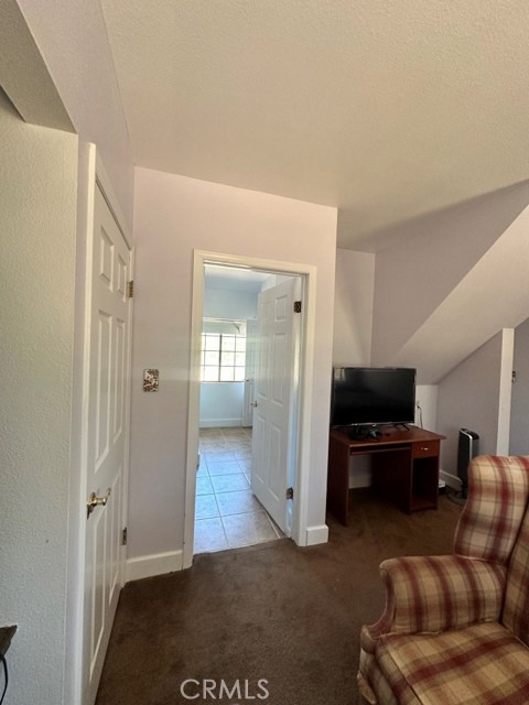40570 Griffin Drive, Oakhurst CA: https://media.crmls.org/medias/ea46cd0b-3c5a-47cb-8200-4d2f535c9984.jpg