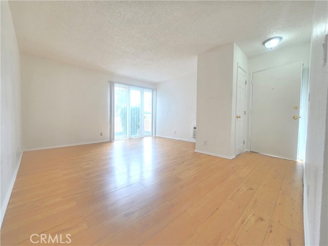540 E 7th Street, Upland CA: https://media.crmls.org/medias/ea4786a7-e4be-44db-9c14-6fecf141624f.jpg