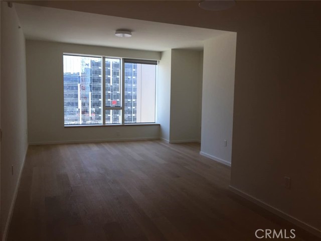 889 Francisco Street # 1611, Los Angeles, California 90017, 1 Bedroom Bedrooms, ,2 BathroomsBathrooms,Residential,For Sale,889 Francisco Street # 1611,CRAR24040267