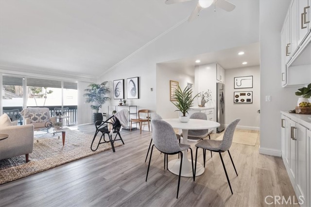 603 Prospect Avenue, Redondo Beach, California 90277, 2 Bedrooms Bedrooms, ,2 BathroomsBathrooms,Residential,Sold,Prospect,PW21250373