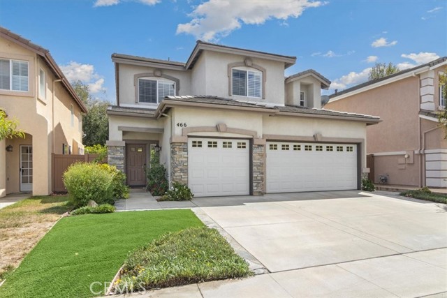 Detail Gallery Image 2 of 27 For 466 Fallbrook Ave, Newbury Park,  CA 91320 - 4 Beds | 2/1 Baths