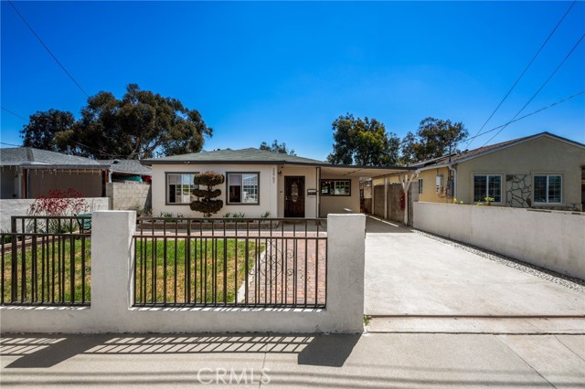 Detail Gallery Image 3 of 21 For 22702 Menlo Ave, Torrance,  CA 90502 - 3 Beds | 1 Baths