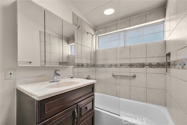 Detail Gallery Image 23 of 30 For 9562 Canton Ave, Anaheim,  CA 92804 - 4 Beds | 2 Baths