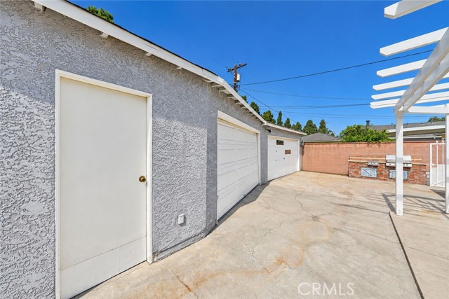 4333 Mcnab photo 20