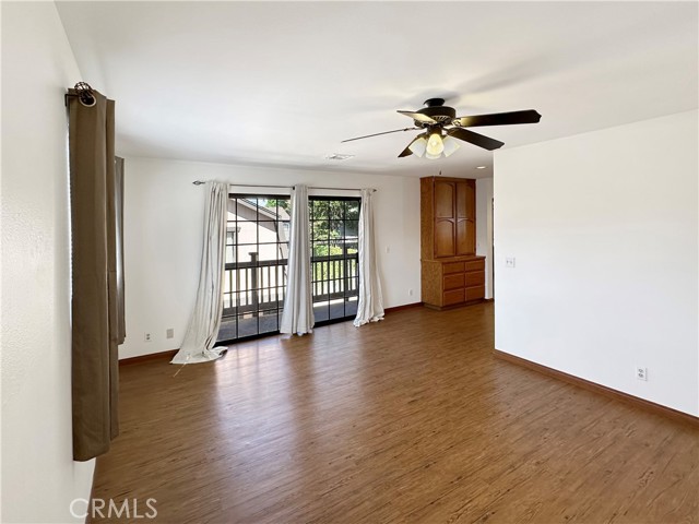 199 N Hermosa Avenue, Sierra Madre CA: https://media.crmls.org/medias/ea4de63b-c5a1-4753-9407-317d1c467b6a.jpg