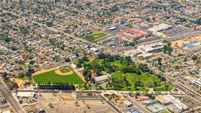 Detail Gallery Image 43 of 47 For 1042 N Anaheim Blvd #2,  Anaheim,  CA 92801 - 4 Beds | 3/1 Baths