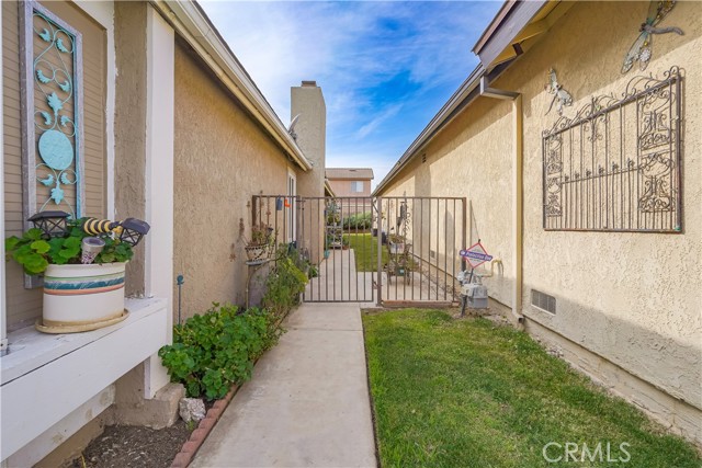 Detail Gallery Image 27 of 38 For 6335 Thunder Bay, Jurupa Valley,  CA 92509 - 3 Beds | 2 Baths