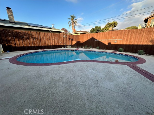 Detail Gallery Image 32 of 33 For 3623 Redlands, Bakersfield,  CA 93306 - 3 Beds | 2 Baths