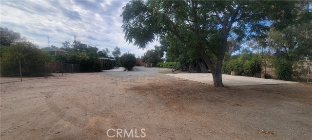 Detail Gallery Image 5 of 17 For 21630 Festus Cir, Perris,  CA 92570 - 3 Beds | 2 Baths