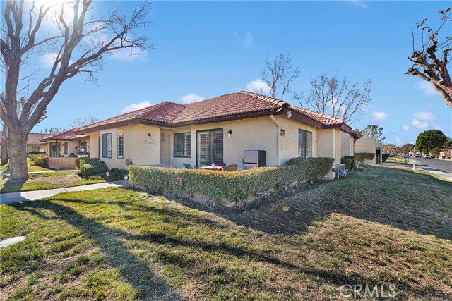 Detail Gallery Image 3 of 41 For 19229 Elm Dr, Apple Valley,  CA 92308 - 2 Beds | 1/1 Baths