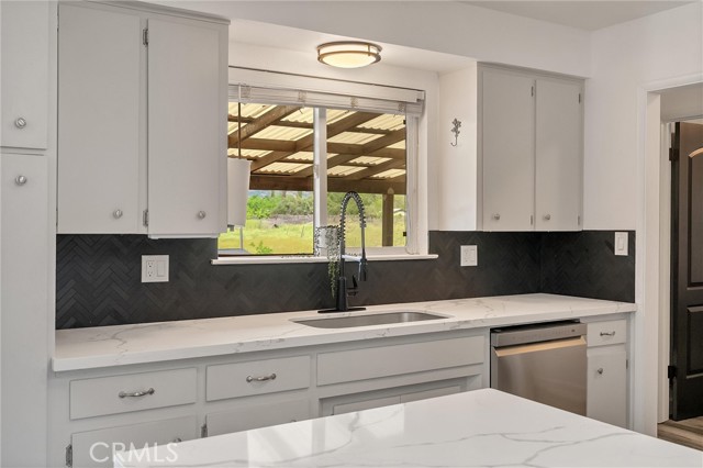 Detail Gallery Image 10 of 42 For 1058 Butte, Oroville,  CA 95965 - 3 Beds | 2 Baths