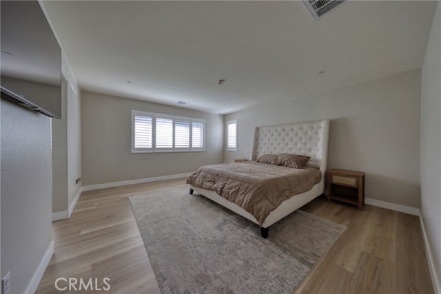 2668 Half Dome Court, Jurupa Valley CA: https://media.crmls.org/medias/ea529a17-d9ae-405e-aba5-a2cdff9f014c.jpg
